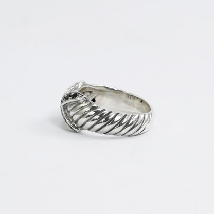 black stone ring 925 sterling silver decorated with cable shank style