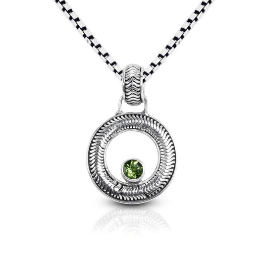 green peridot pendant 925 sterling silver with circle snake chain