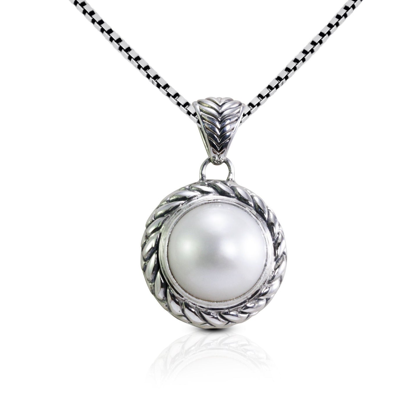 white mabe pearl pendant necklace 14 mm in 925 sterling silver decorated with cable ornament,