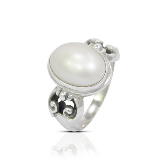 oval pearl ring 925 sterling silver decorated with swirl filigree ornament bezel setting