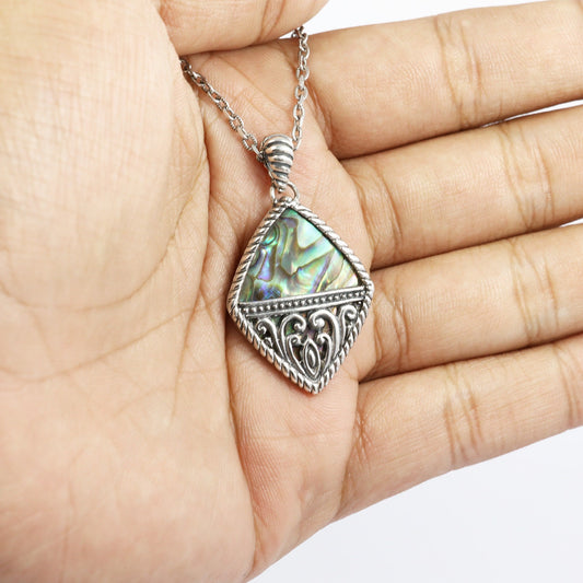 antique pendant 925 sterling silver with genuine abalone shell decorated with cable rope edge