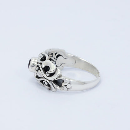 Garnet ring 925 sterling silver decorated with beautiful filigree ornament
