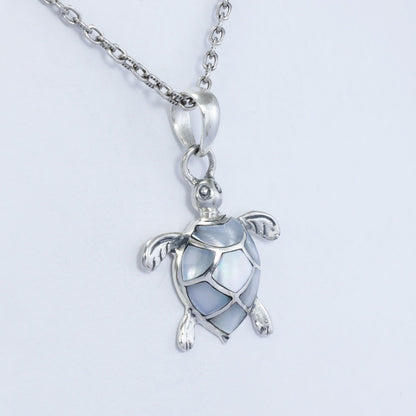 Turtle pendant 925 sterling silver decorated with white shell