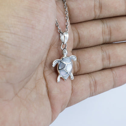 Turtle pendant 925 sterling silver decorated with white shell