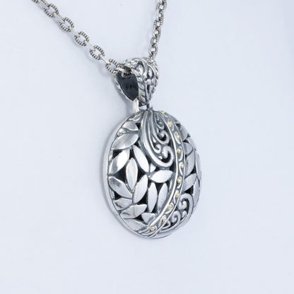 925 sterling silver pendant necklace decorated with beautiful ornament art Bali inspired and 18K yellow gold dot