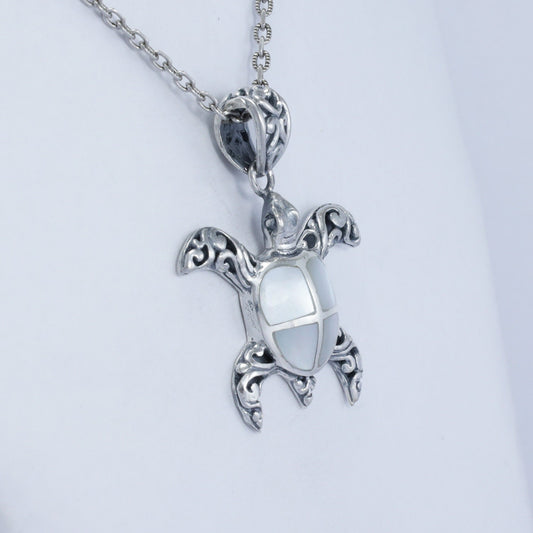 white Turtle pendant 925 sterling silver decorated with swirl filigree ornament and white shell