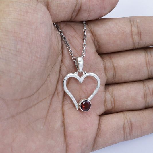 heart shape pendant 925 sterling silver with genuine garnet with high polish finishing