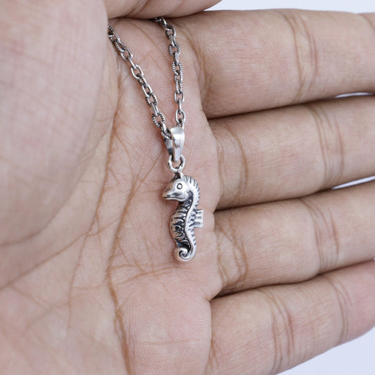 silver sea horse pendant necklace 925 sterling silver with antique finished