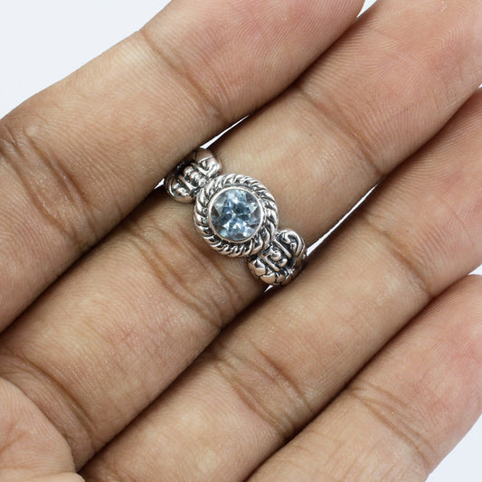 blue topaz ring 925 sterling silver decorated with cable style ornament filigree