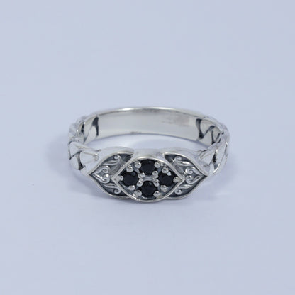 lotus ring 925 sterling silver with genuine black spinel and chain ornament