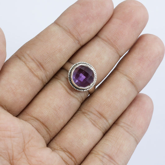 round amethyst ring 925 sterling silver decorated with cable edge