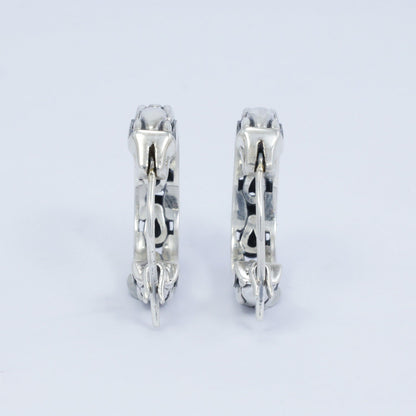 silver hoop earrings 925 sterling silver decorated with Rollo chain ornament and push back closure