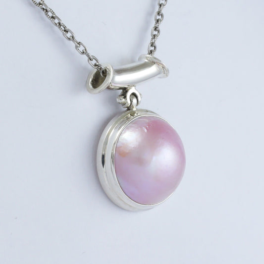 pink Mabe pearl set in 925 sterling silver necklace pendant