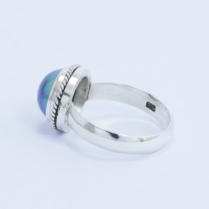 Round blue mabe pearl ring 925 sterling silver decorated with cable edge ornament