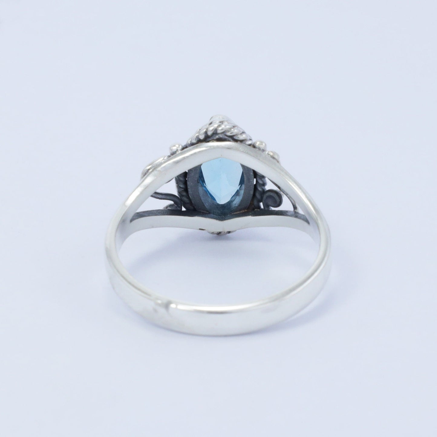 marquise ring 925 sterling silver with genuine blue topaz decorated with swirl filigree and cable ornament