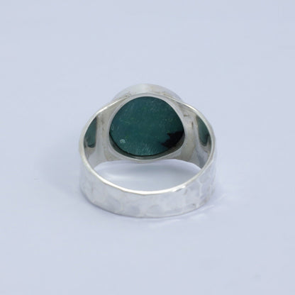 turquoise ring 925 sterling silver with wide band bezel setting and hammered ornament
