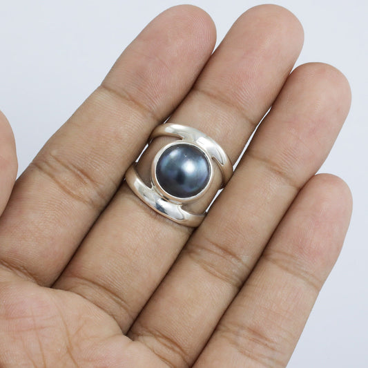 Blue pearl ring 925 sterling silver with split shank ring style and bezel set