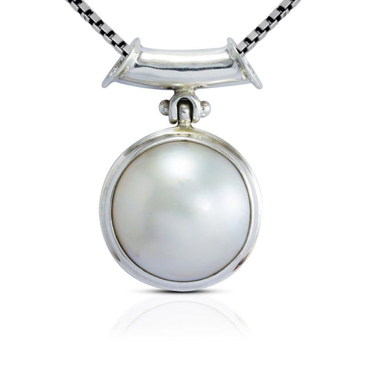 Round mabe pearl pendant 925 sterling silver with bezel set and high polish finishing
