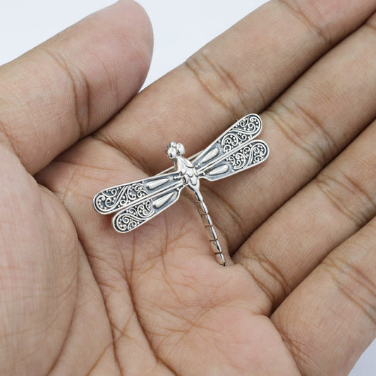 Dragonfly brooch 925 sterling silver decorated with detailed filigree