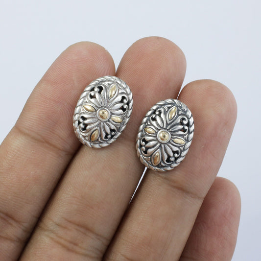 oval earrings stud 925 sterling silver decorated with ornament art and 18 K yellow gold